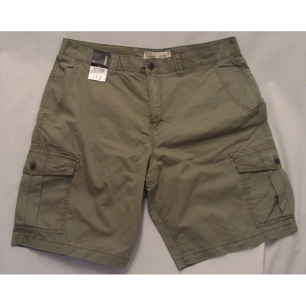 Khaki cargo shorts George by Asda - Size: Medium - Green - Cargo shorts ...