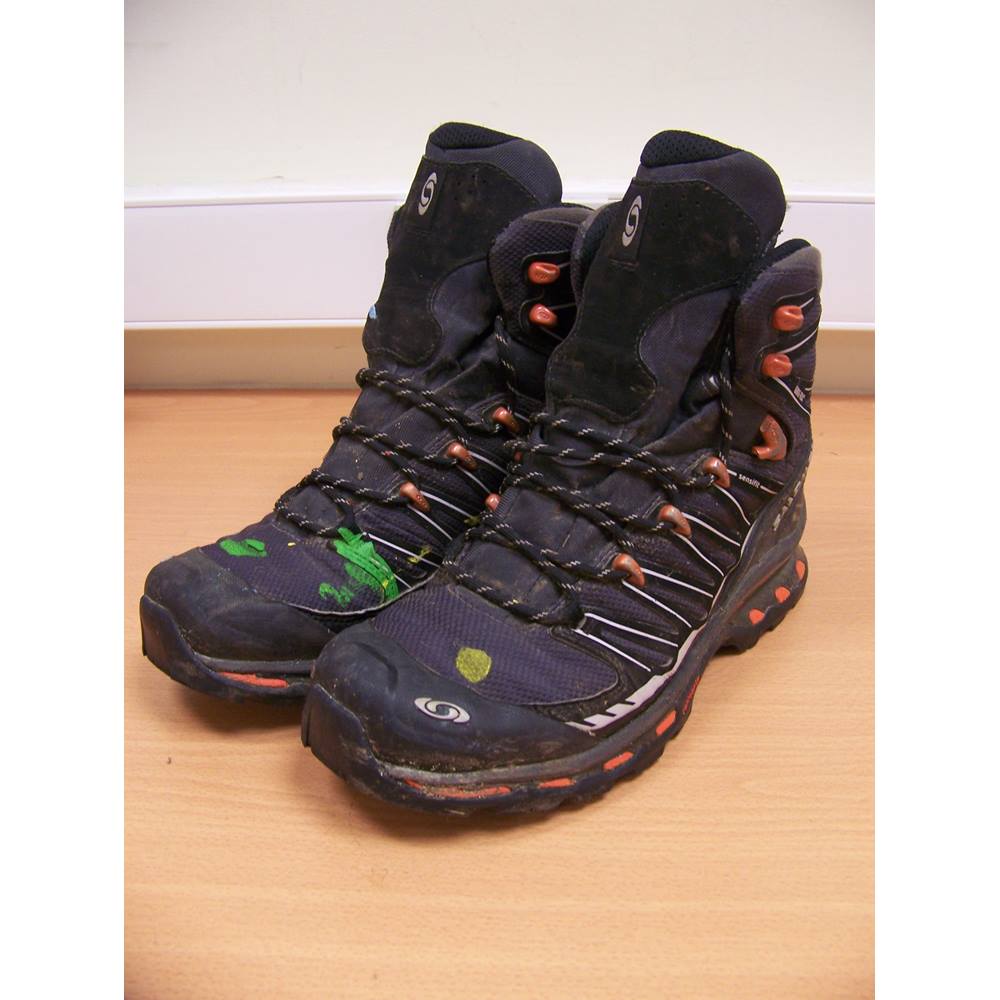 ladies walking boots size 9
