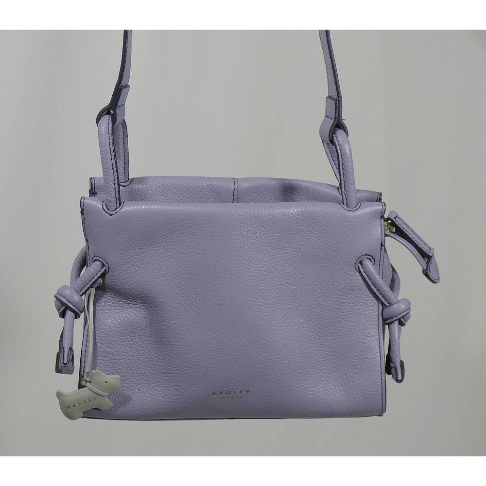 BNWOT Radley Shoulder Bag - Lilac - Size 24 X 18 X 7 cm Radleys - Size ...