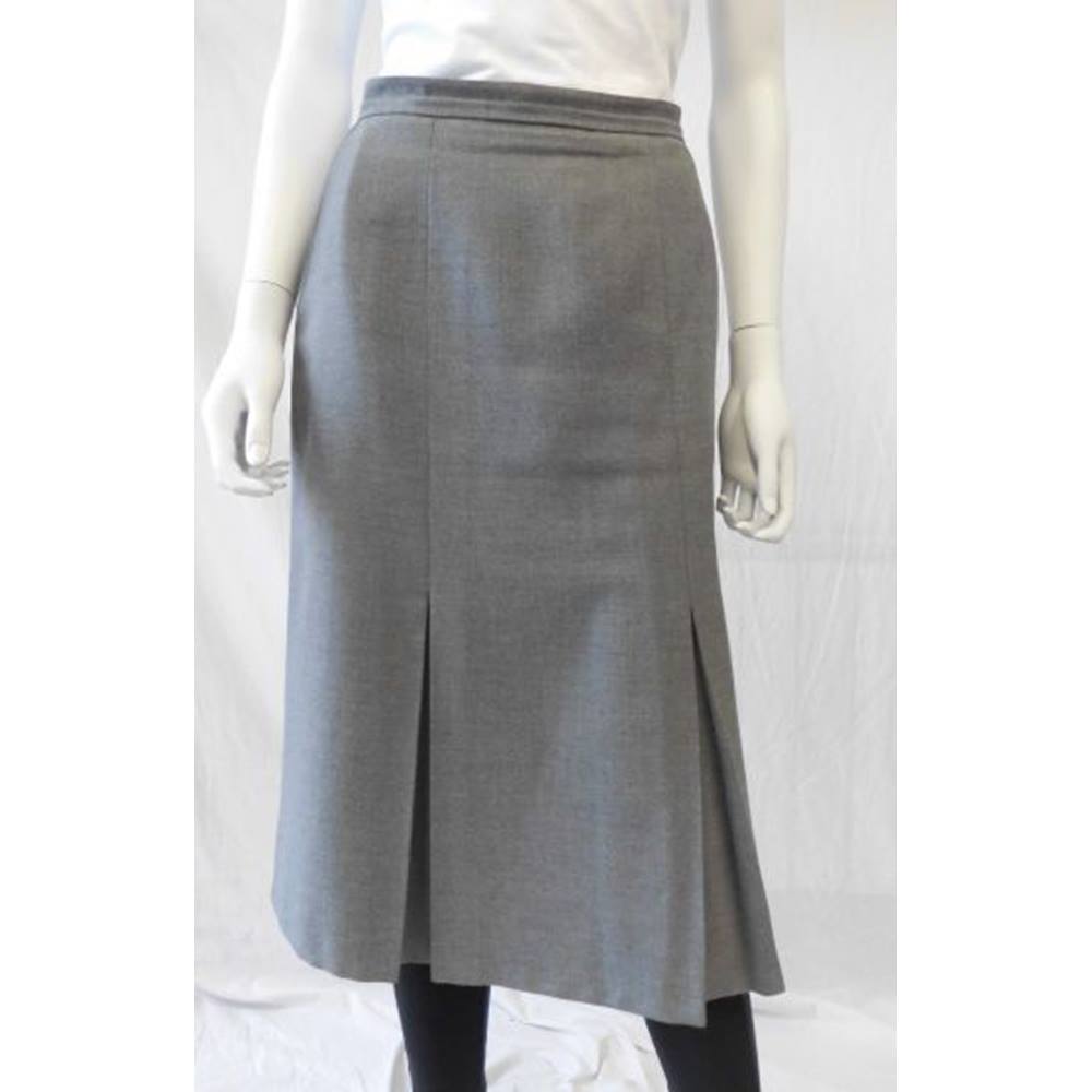 BIAS Bowls Skirt Grey Size: 16 | Oxfam GB | Oxfam’s Online Shop