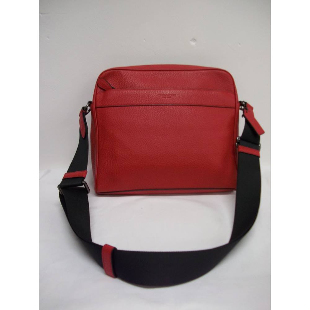 red crossbody bag men