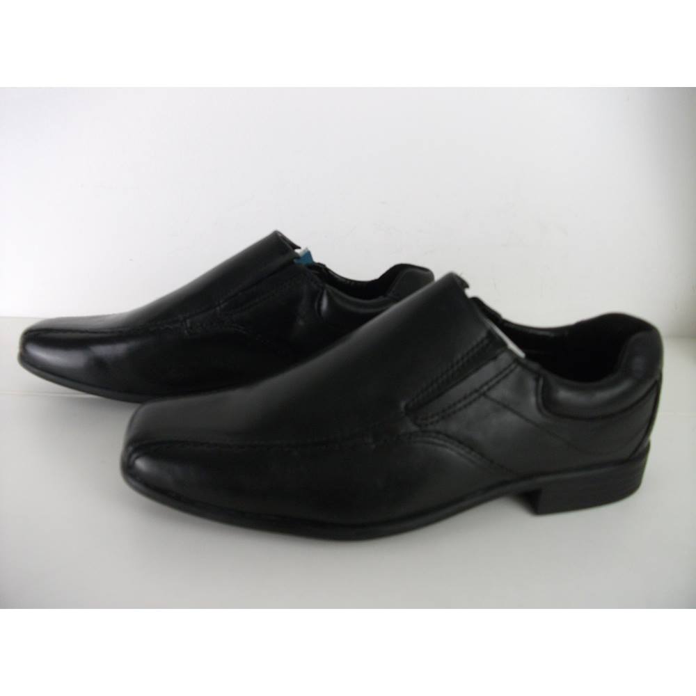 marks and spencer boys school shoes