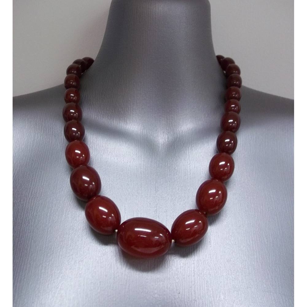 Vintage Cherry Amber Bakelite Necklace | Oxfam GB | Oxfam’s Online Shop