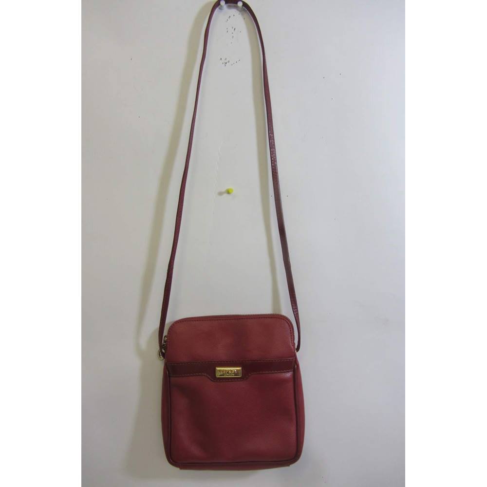 osprey red leather shoulder bag