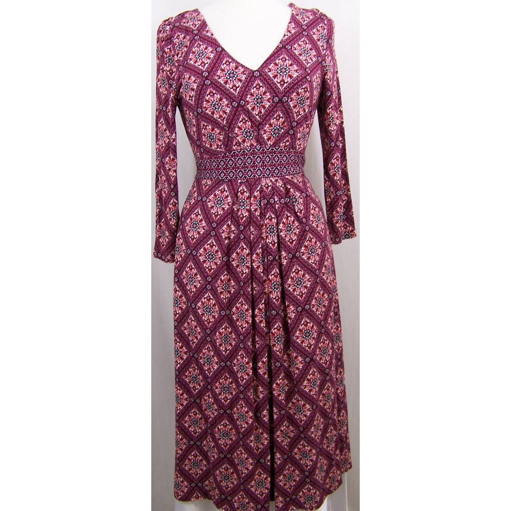 Long Tall Sally - Size: 12 - Multi-coloured - Knee length jeersey dress ...