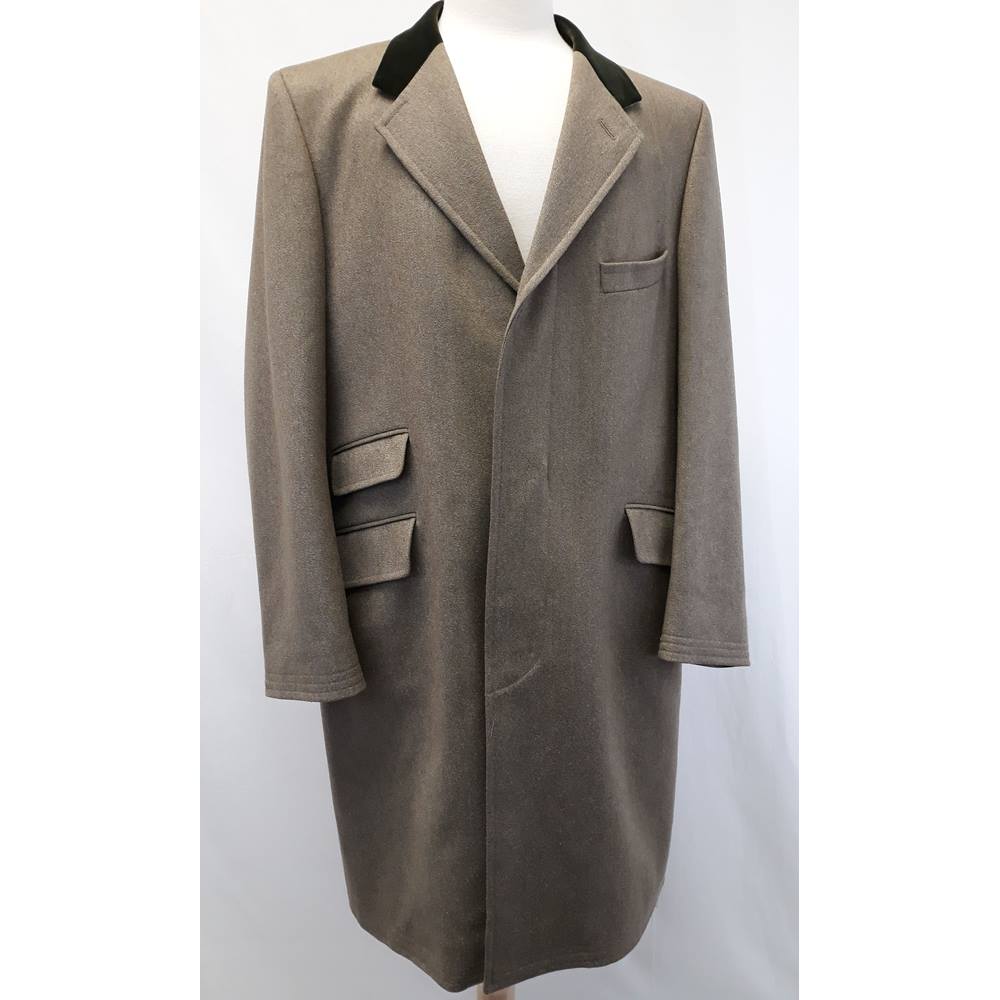 Crombie Lovat Covert beige wool coat size 42R | Oxfam GB | Oxfam’s ...