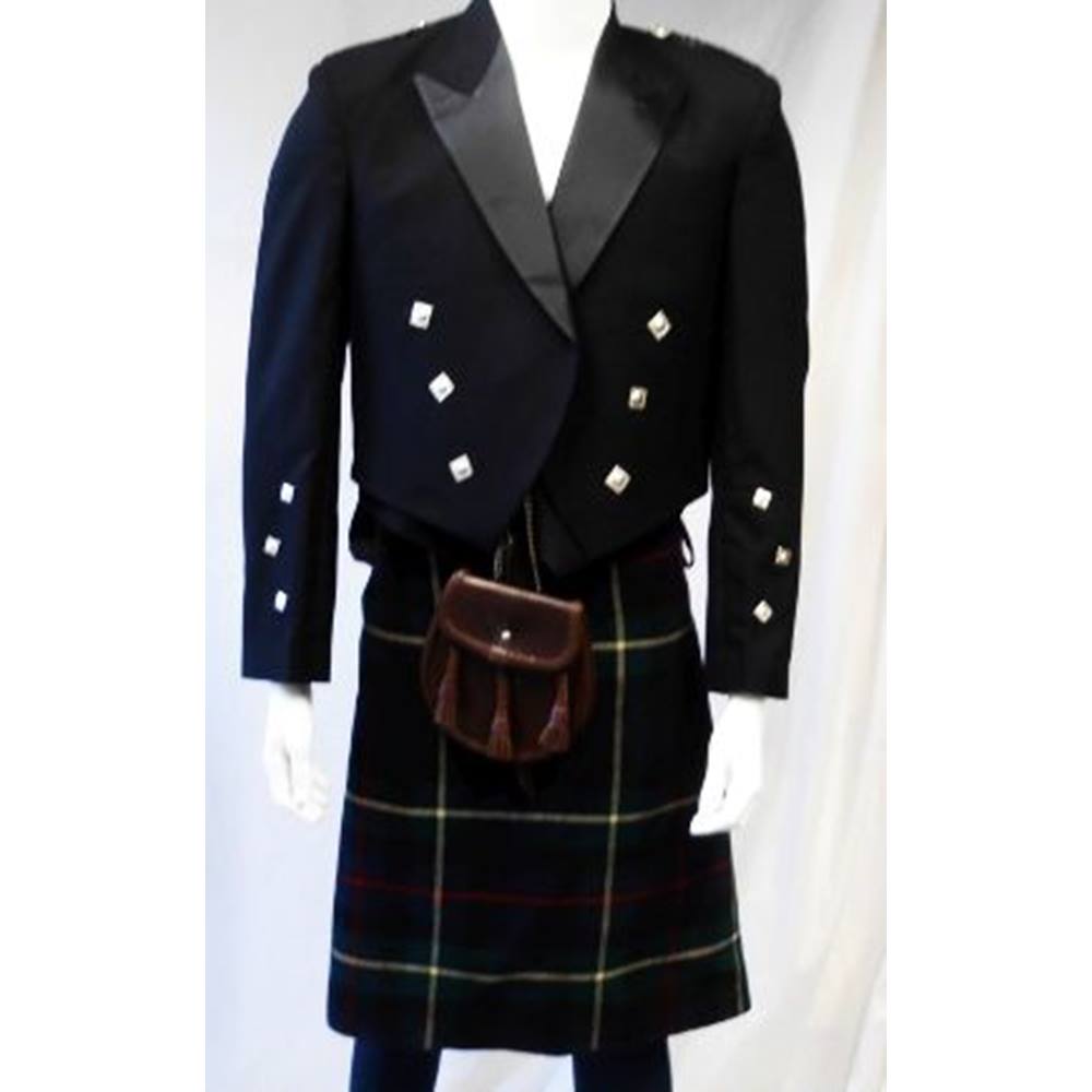 used kilt - Second Hand Men's Clothing, For Sale | Preloved