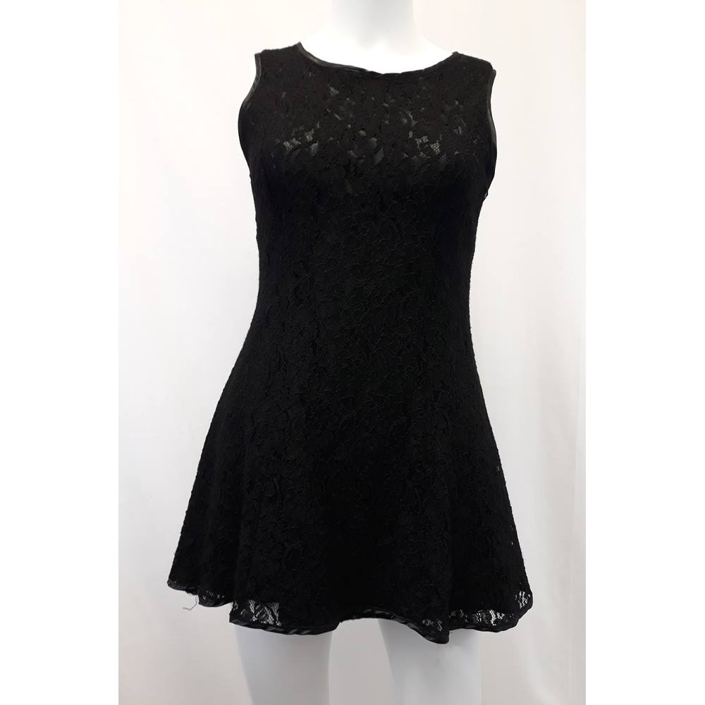 Glamorous black lace dress, size 12 Black Size: 12 For Sale in Ilkley ...