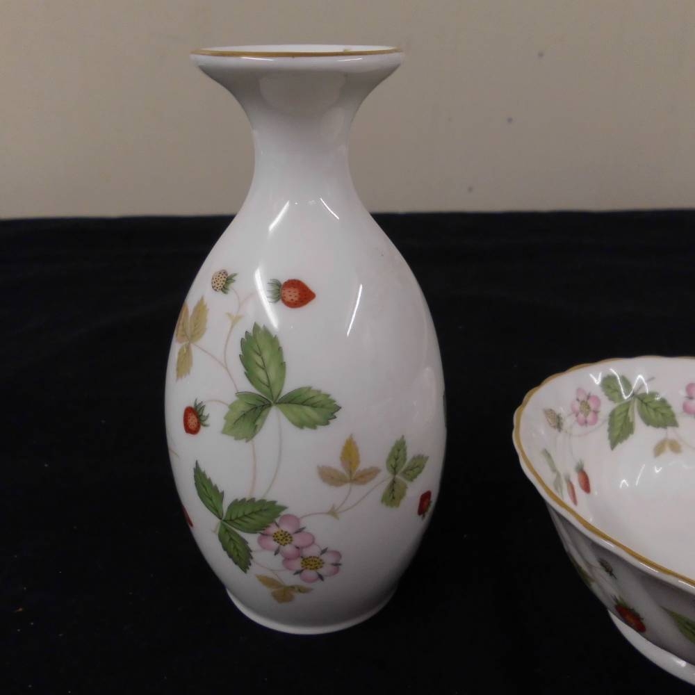 Wedgwood Wild Strawberry Local Classifieds Preloved