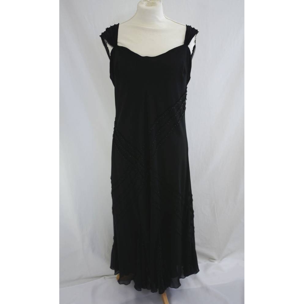 ladies black dress size 20