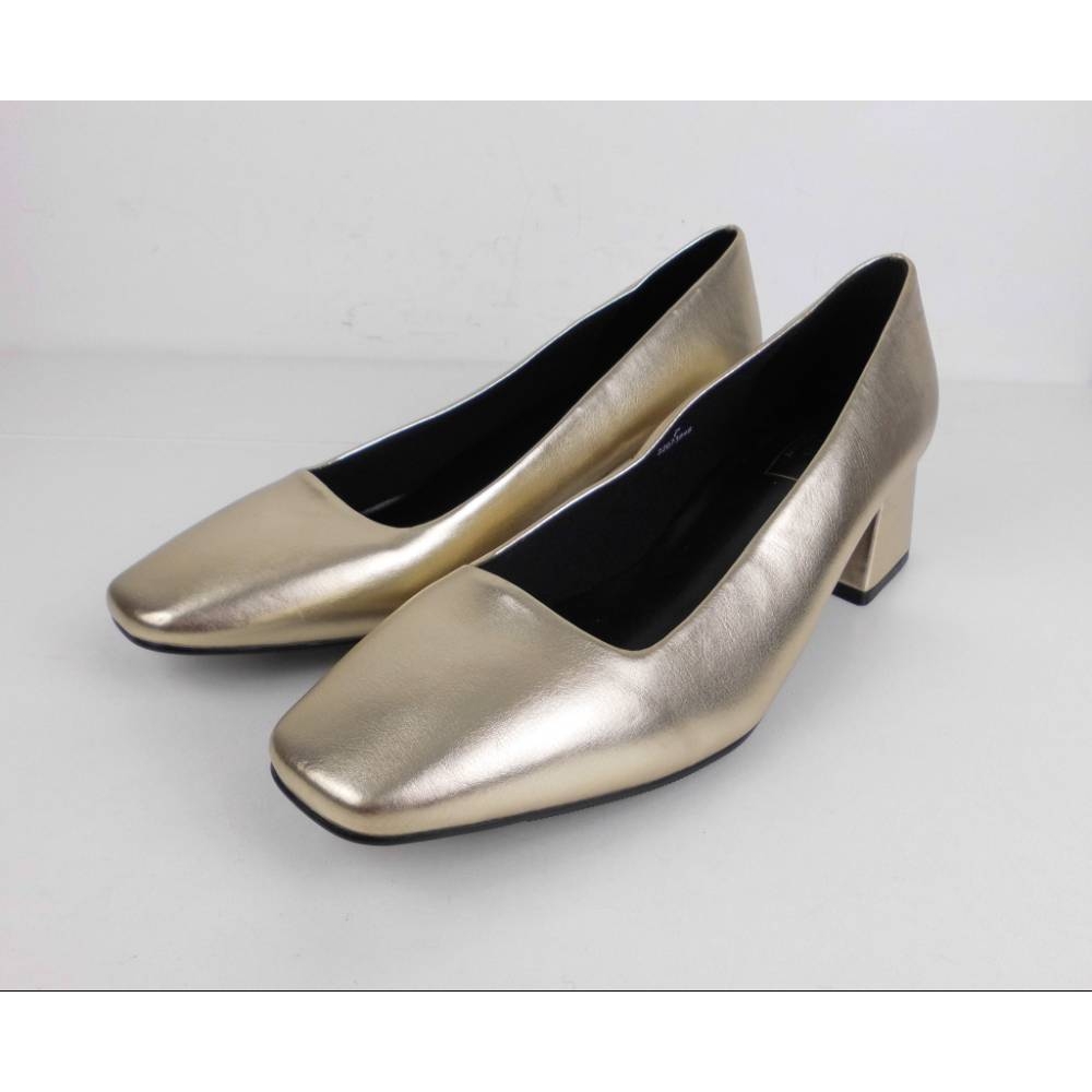 M&S Collection Square Toe Block Heel Pumps Soft Gold Size: 7 | Oxfam GB ...