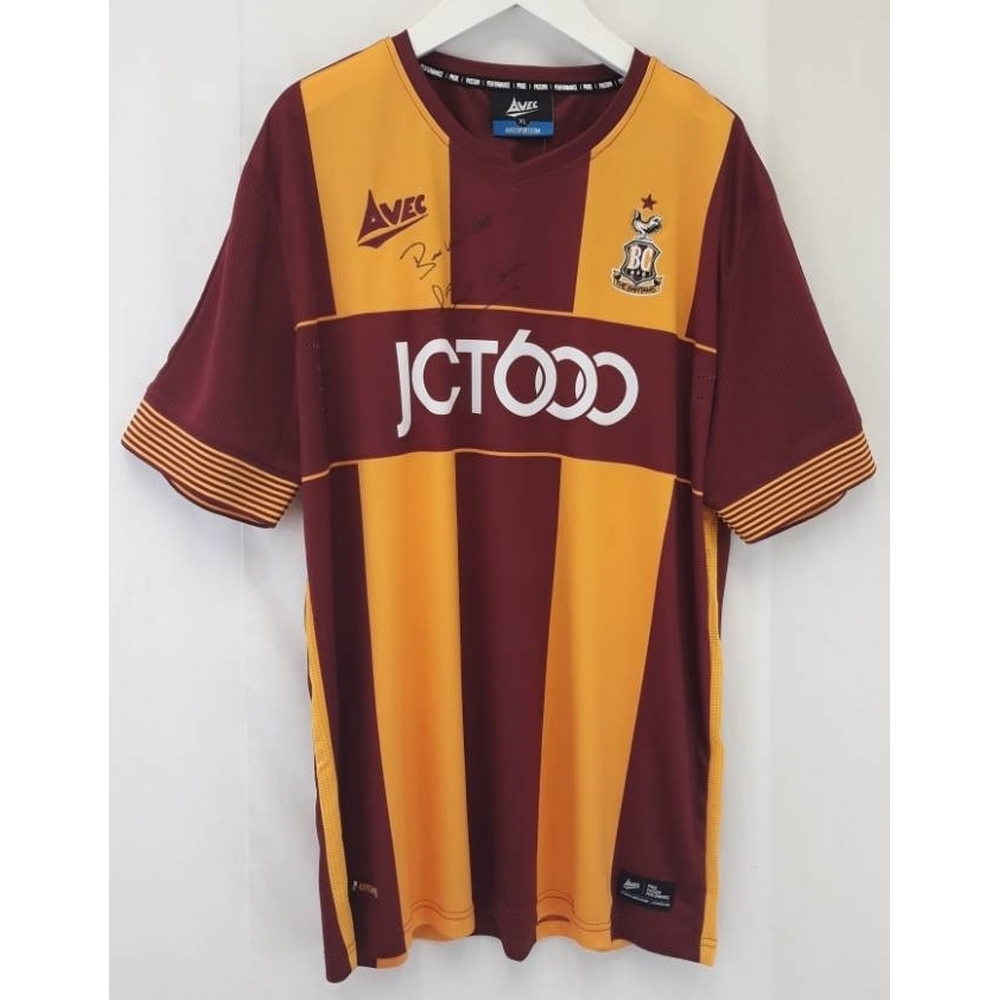 Bradford City FC signed football shirt red and yellow Size: XL | Oxfam ...