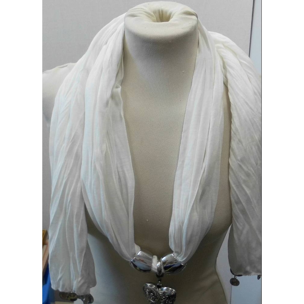 ladies white scarf