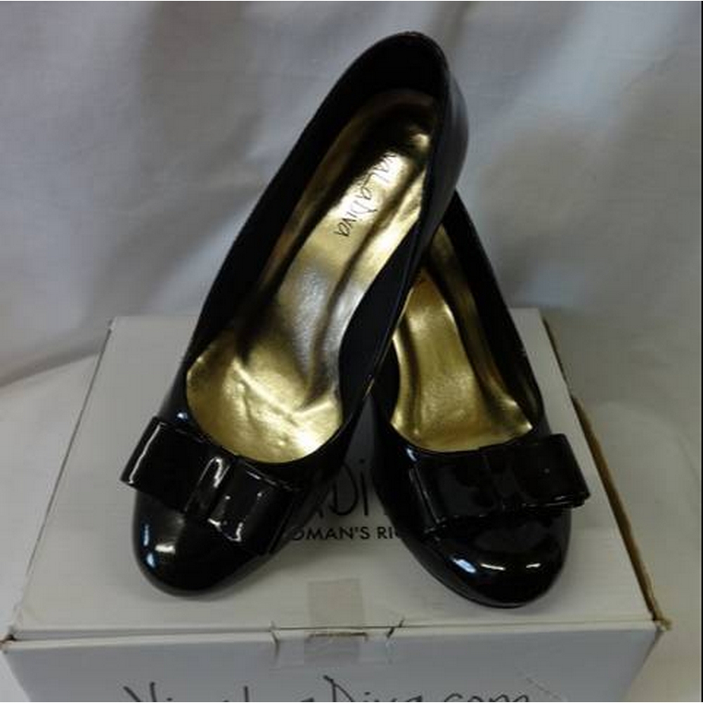 Viva La diva Stylish Black Heeled Shoe Black Size: 8 | Oxfam GB | Oxfam ...