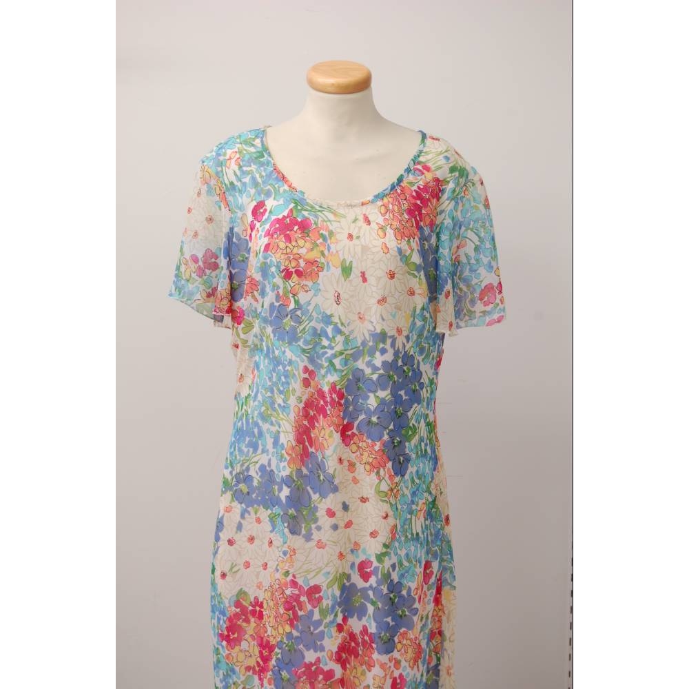 Heather Valley Full Length Summer Dress Blue/Red/Ivory Size: 10 | Oxfam ...