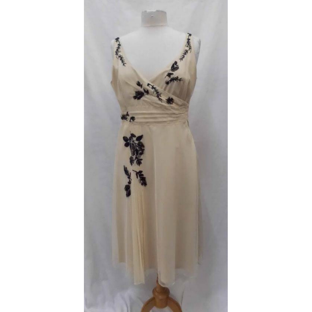 occasion dresses size 14 - Local Classifieds | Preloved