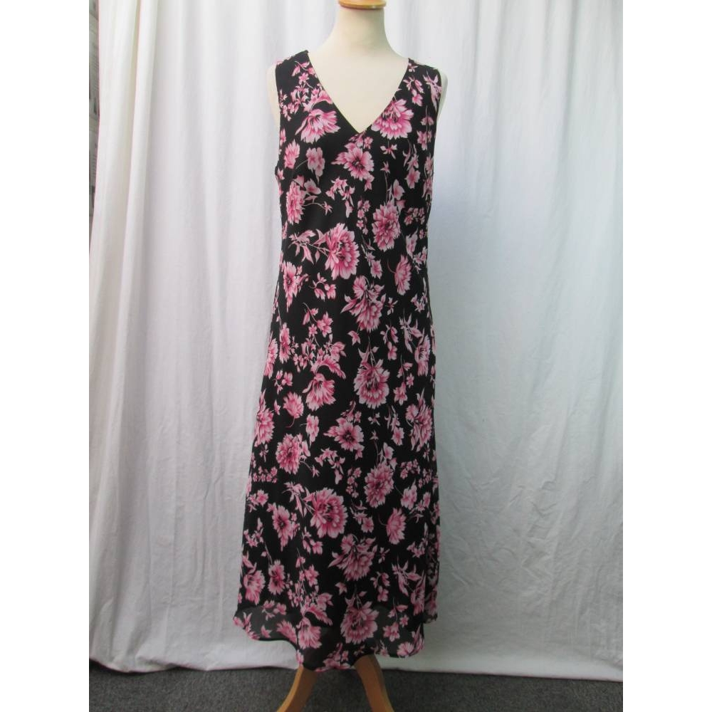 Bon Marche Sleeveless Floral Long Dress Black/Pink Size: 14 | Oxfam GB ...