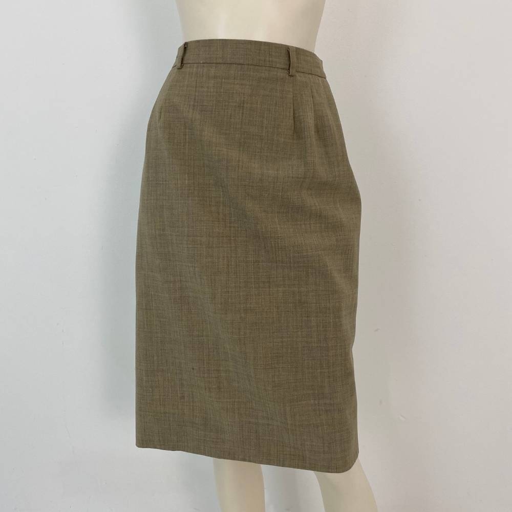 Aquascutum Skirt Beige Size: 12 | Oxfam GB | Oxfam’s Online Shop