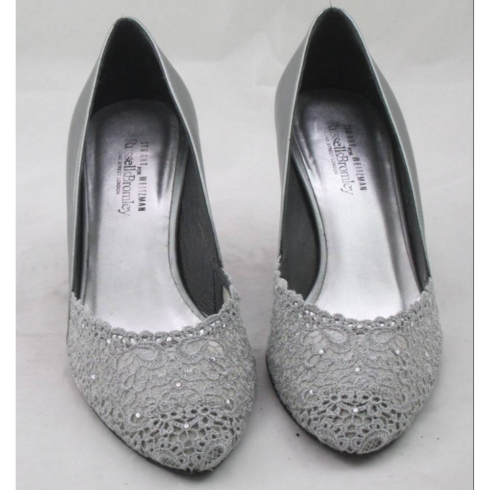 Stuart Weitzman Lave Evening Court Shoe Pewter/Silver Size: 5.5 | Oxfam ...