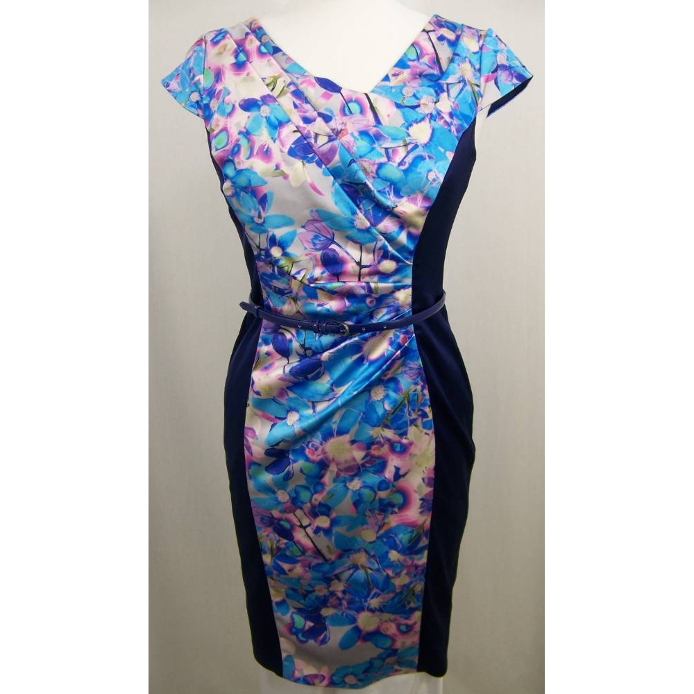 Coast Floral panelled sheath dress Blue mix Size: 10 For Sale in London ...
