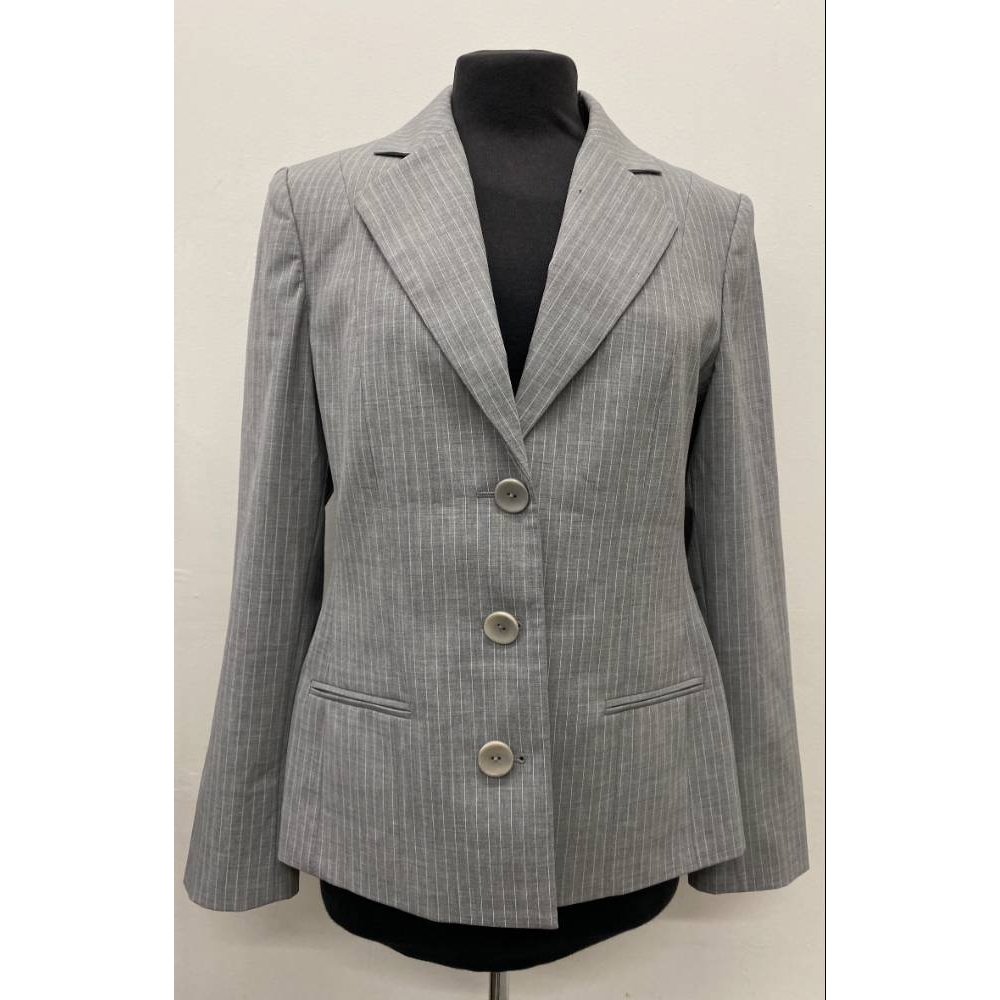 Charles Tyrwhitt Suit Jacket with Shoulder Pads Grey Size: 14 | Oxfam ...