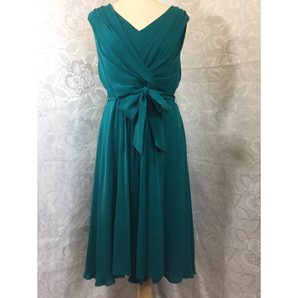 Jaeger Silk Dress Green Size: 16 | Oxfam GB | Oxfam’s Online Shop