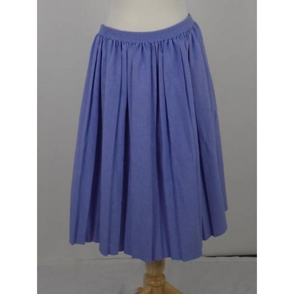 Unbranded Vibrant Casual Skirt Purple Size: 22 For Sale in London ...