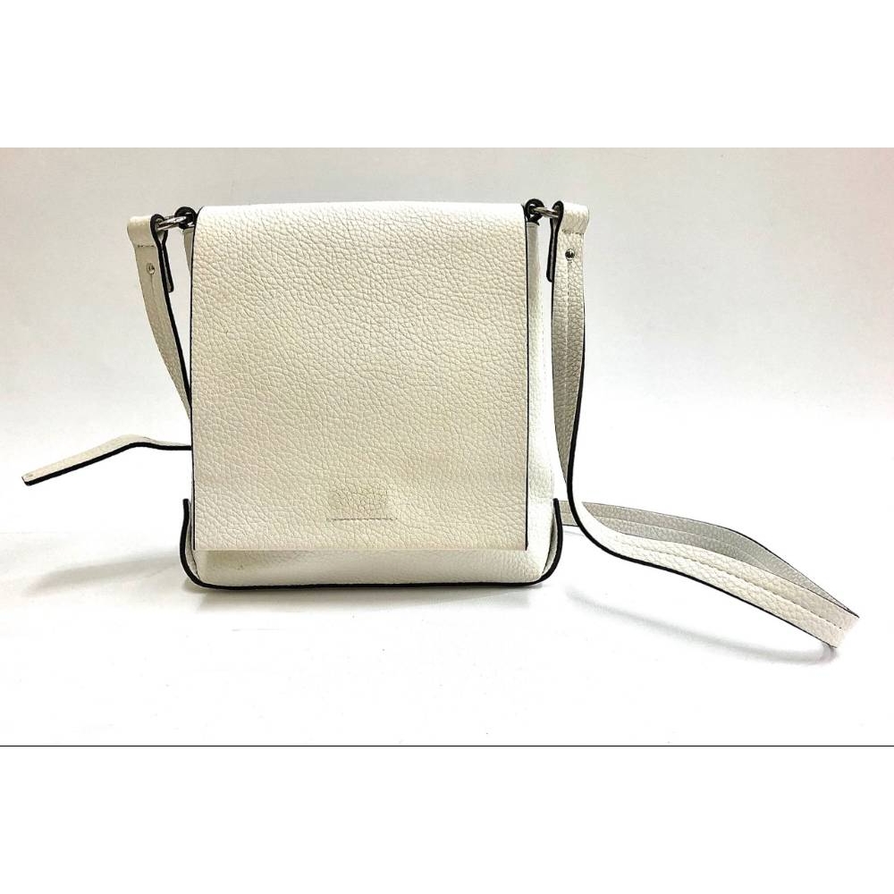Kin Elm Cross Body Bag White Size: One size For Sale in Newcastle Upon Tyne, Tyne & Wear | Preloved