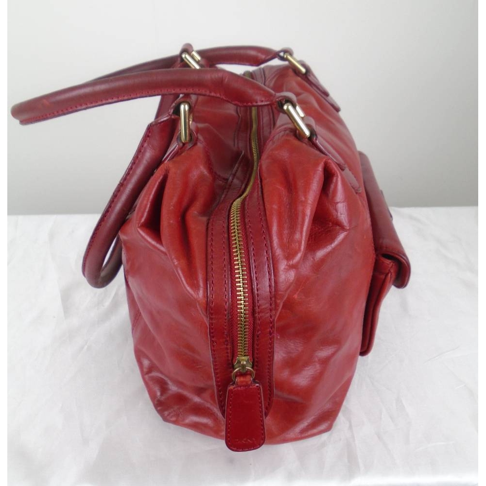 DKNY Handbag Red Size: M | Oxfam GB | Oxfam’s Online Shop
