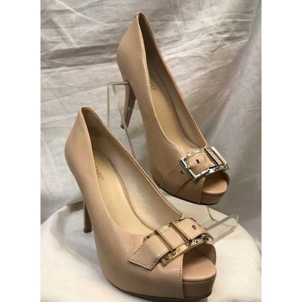 beige nine west heels