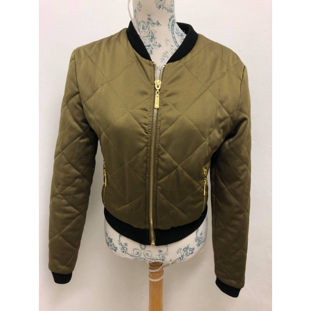 puffer jacket - Second Hand Clothing, Footwear & Jewellery | Preloved