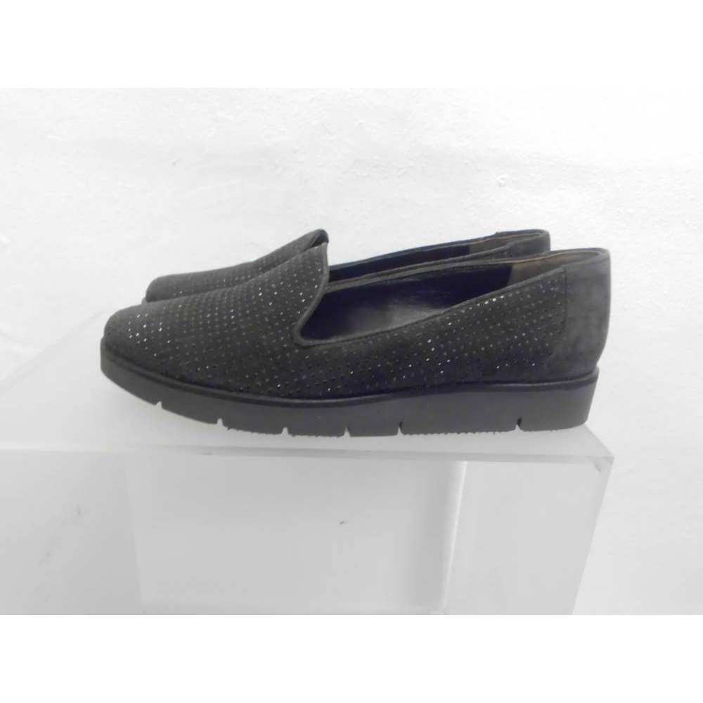 sell second hand designer shoes