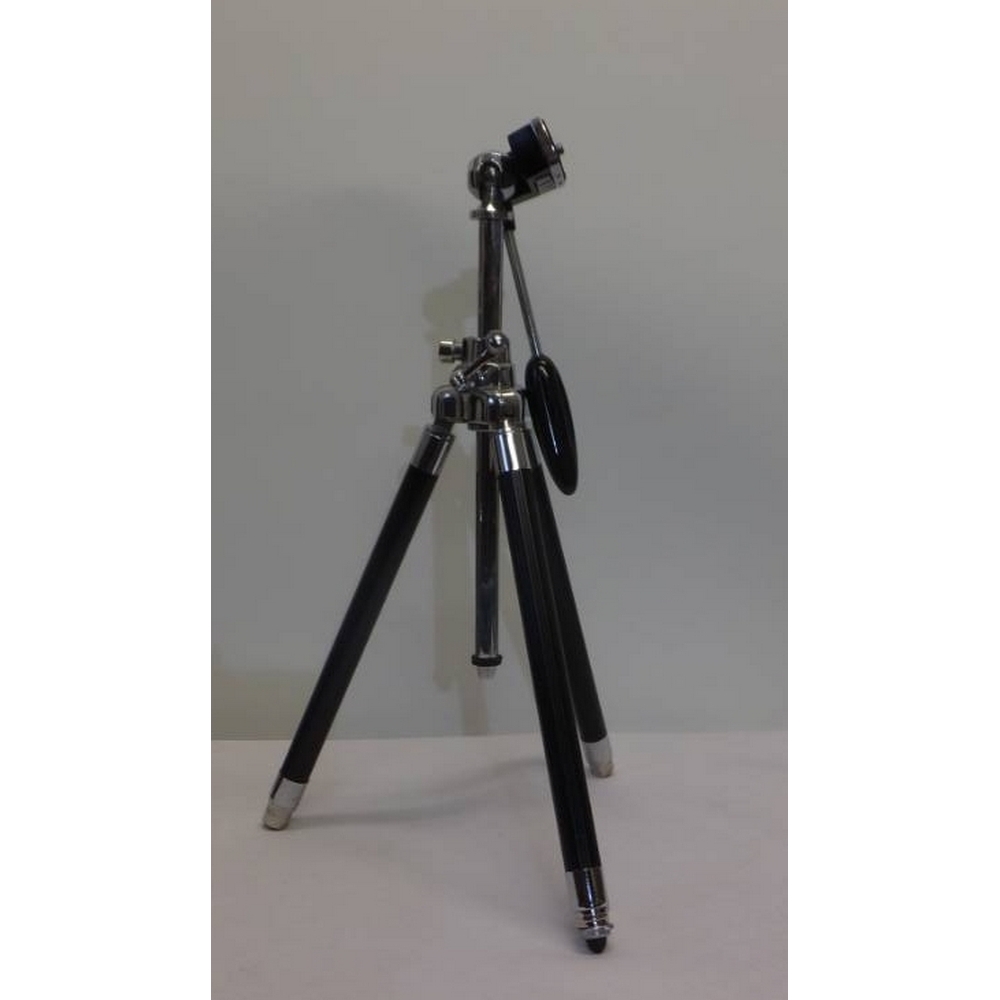 manon tripod