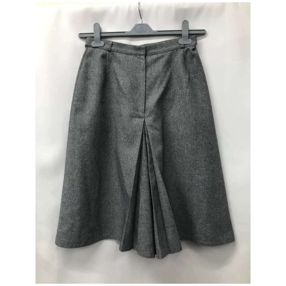 grey skirt size 14